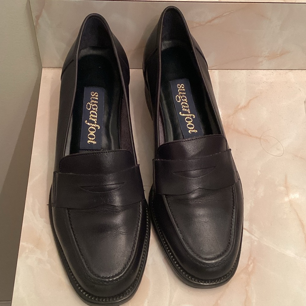 Sugarfoot Black Leather Women’s Loafers Sz 7M “Helen 2”